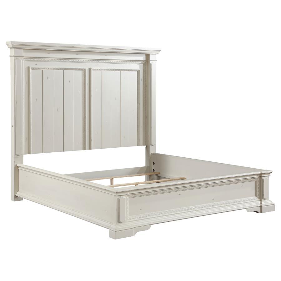 Evelyn - 4-Piece Eastern King Bedroom Set With Headboard Lighting - Antique White