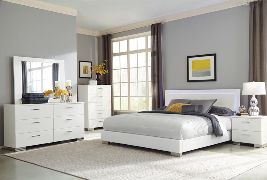 Felicity - 6-Piece Eastern King Bedroom Set With Led Headboard - Glossy White