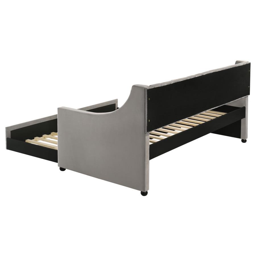 Chatsboro - Twin Upholstered Daybed With Trundle - Grey