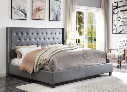 9133K Master Furniture King Bed
