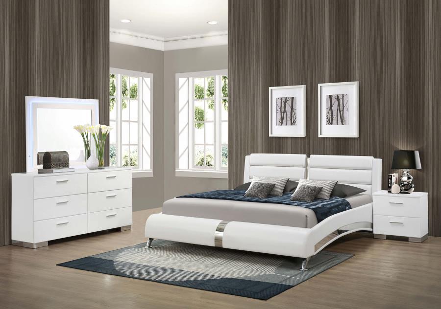Felicity - Upholstered Platform Bedroom Set With LED