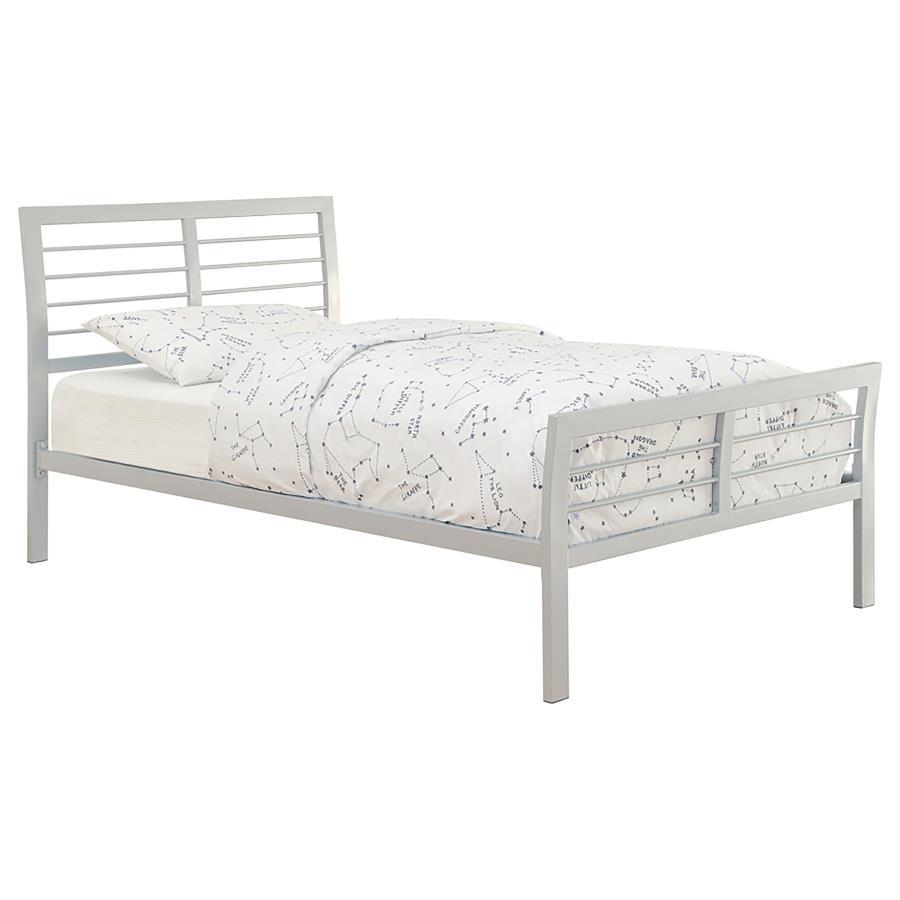 Cooper - Queen Metal Bed - Silver